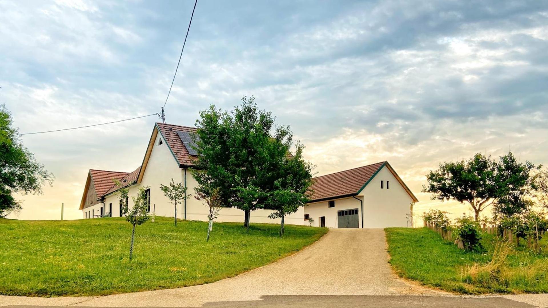 Kaeferberghof Im Burgenland, Komfortzimmer Mit Fruehstueck, Bed & Breakfast, Urlaub Am Bauernhof Eltendorf Екстер'єр фото